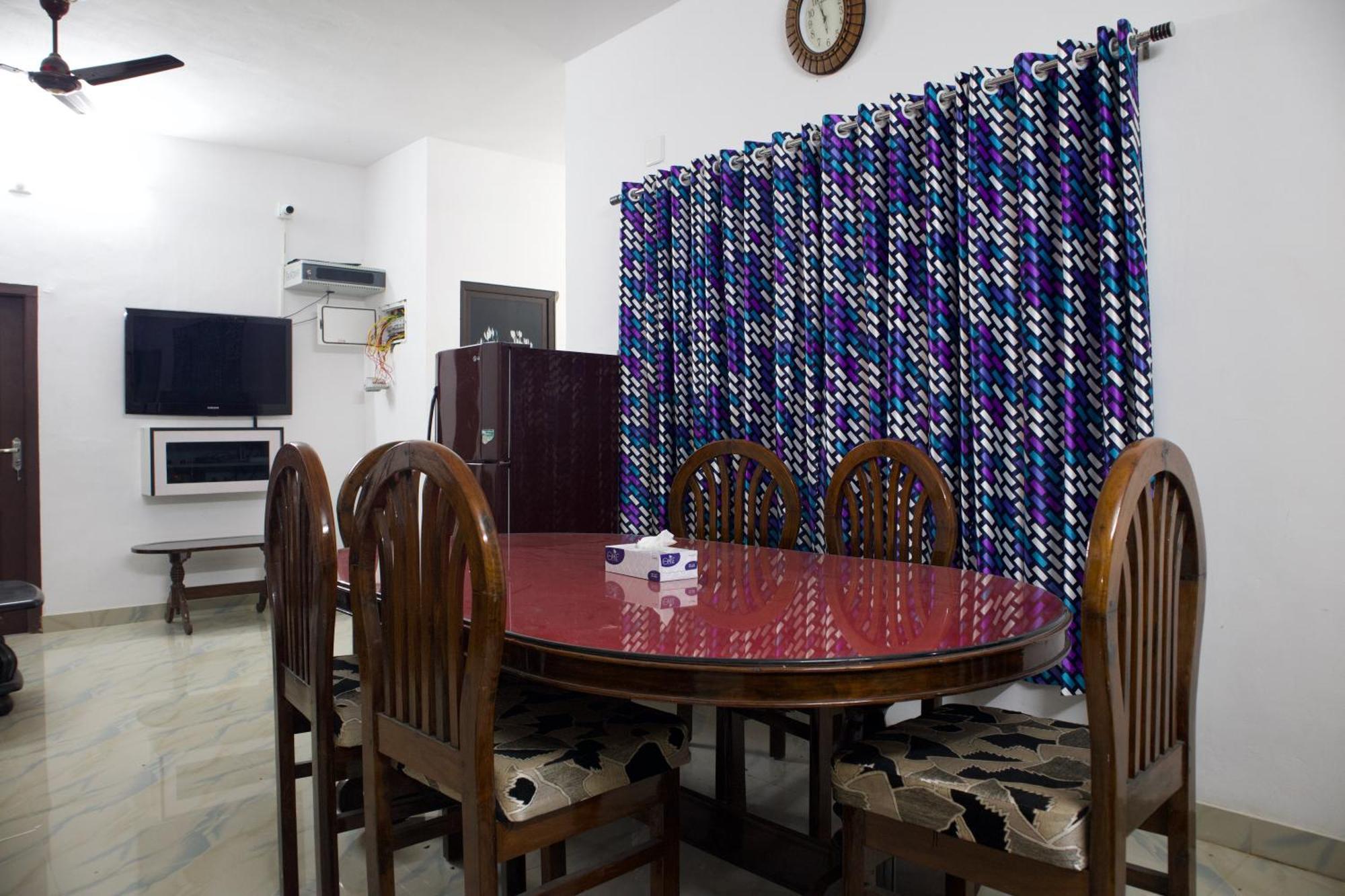 Ambili Riverfront Villa With Party Hall Irimbranallur Buitenkant foto